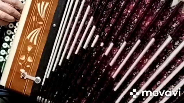 Гармонь сказка. Вятская красотка, фа мажор. Играть и слушать можно часами. смотреть онлайн