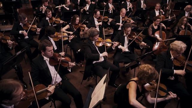 Stravinsky's Petrushka (excerpt) / Vasily Petrenko / Oslo Philharmonic смотреть онлайн