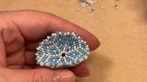 Оплетаем яйцо бисером | Часть 2 из 5