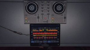 Диджеинг в любом удобном месте. Обзор DJ-контроллера Pioneer Dj DDJ-200