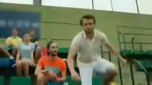 Дочери Гюнеш "АЛИ УНИЗИЛ СЕЛИН"