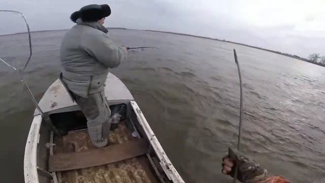 Рыбалка в Астрахани Зимний тролинг смотреть онлайн