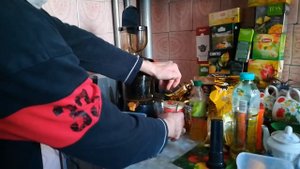 JUICE EXTRACTOR MIUI (СОКОВЫЖИМАЛКА)