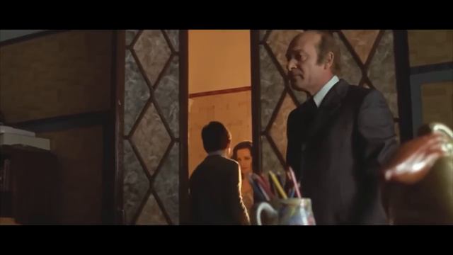 Отец и сын заставляют служанку удовлетворить их, но она становится их мамой смотреть онлайн