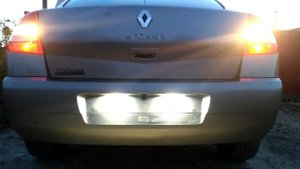 Выдвижная камера заднего вида Megane II