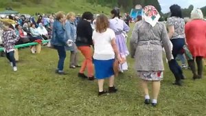 Татарский танец на Сабантуе