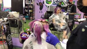 Антоцианин и работа с обесцвечиванием . Окрашивание в Фиолетовый цвет