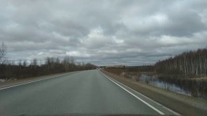 Транспортный мост через реку Молома.