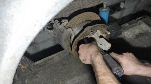 Как поменять задние тормозные диски Спринтер СПАРКА How to change rear brake discs SprinterSPARKA