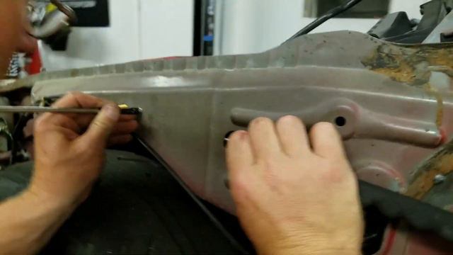 Installing Honda Civic EK Ultra Racing 3 point fender bracing смотреть онлайн