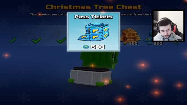 SPENDING 10,000 GEMS ON CHRISTMAS TREE CHESTS! (Pixel Gun 3D) смотреть онлайн