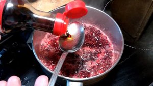 Кисло-сладкий соус / Брусничный соус / Соус к мясу и птице