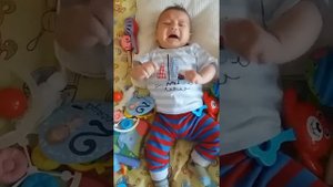 развитие ребенка в 2 месяца.умения.насморк.лечение.