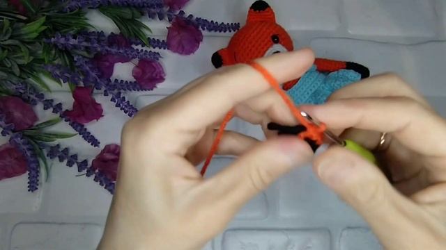 МК Вязаная Лисичка-Люся!!! Часть -1я, голова,ушки,ручки,носик, хвостик, ножки. #вязаныеигрушки смотреть онлайн