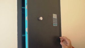 Как открыть и перекодировать сейф Juwel с электронным замком.