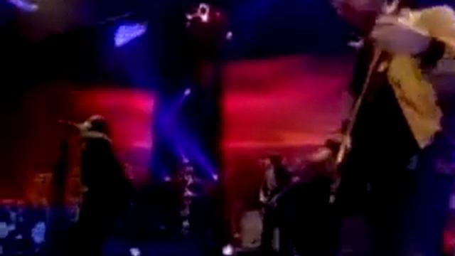 Oasis - Some Might Say (Jools Holland '00 video + G-MEX '97 audio) смотреть онлайн