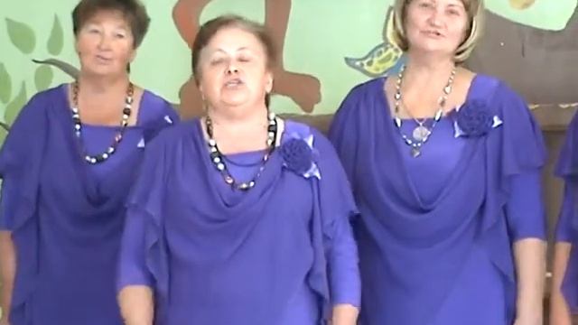 Ансамбль "Эхо прошлого". Течет ручей. смотреть онлайн