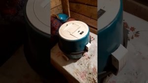 обзор пылесоса "тайфун 1200" выпуска 2000 года.