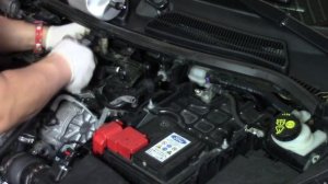 Ford Fiesta 2012 Выскочил трос капота, как открыть. Ремонт и покраска двери.