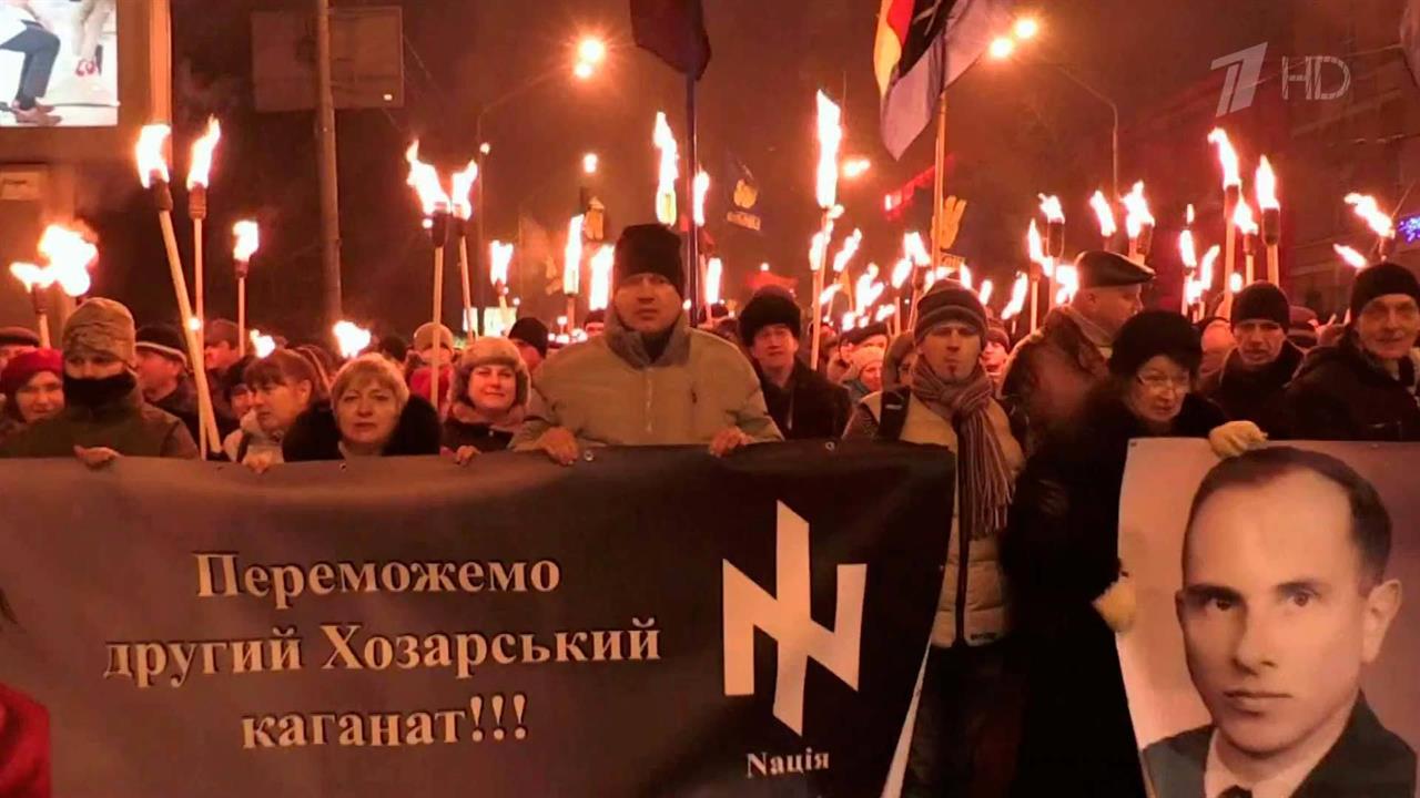 Факельные шествия на украине со свастикой фото