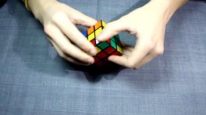 Как собрать Кубик Рубика за 1 день. Урок 8. Ставим углы 3 ряда на место.