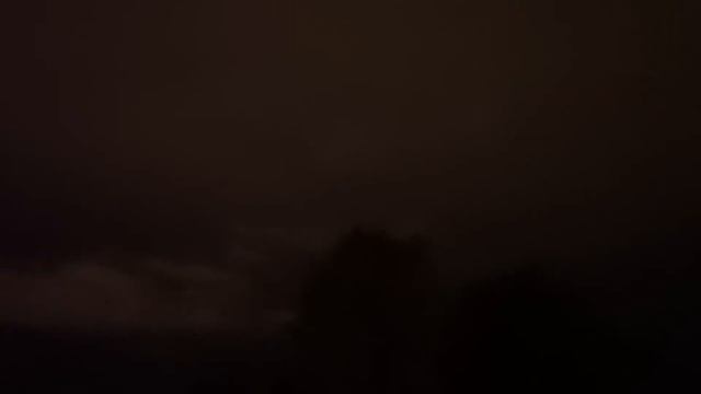 Снял НЛО на видео