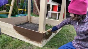 Как сделать детскую площадку для дачи своими руками? Вика Ника Шоу