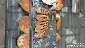 Кижуч на мангале, это очень вкусно.