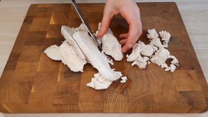 Любимый салат мужа. Салат с Ананасами и Грибами. Будни на кухне.