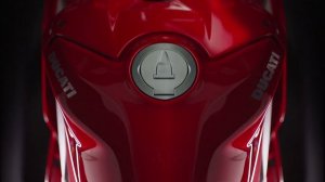 Panigale V4 — клип о красоте и эстетике DUCATI Panigale