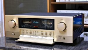 Accuphase E-380