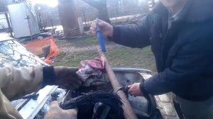 Как достать движок с ВАЗ 2104