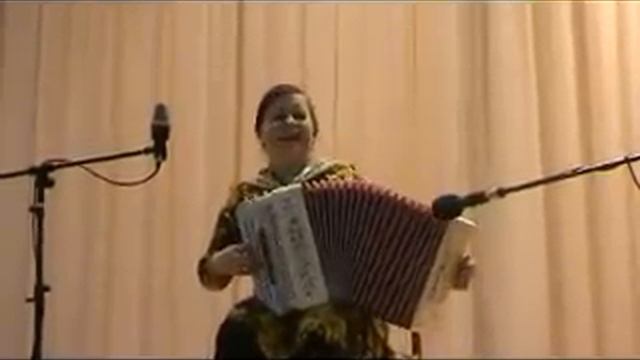 Вот кто то с горочки спустился. Лия БРАГИНА -вокал смотреть онлайн