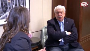 Герой дня без галстука: Михаил Гусман