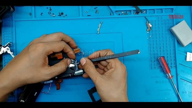 NIKON D5100 ERROR PRESS SHUTTER RELEASE BUTTON APPEARING смотреть онлайн