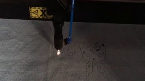 Лазерная резка ткани, лазерный станок для гравировки и резки, лазерный гравер и резак