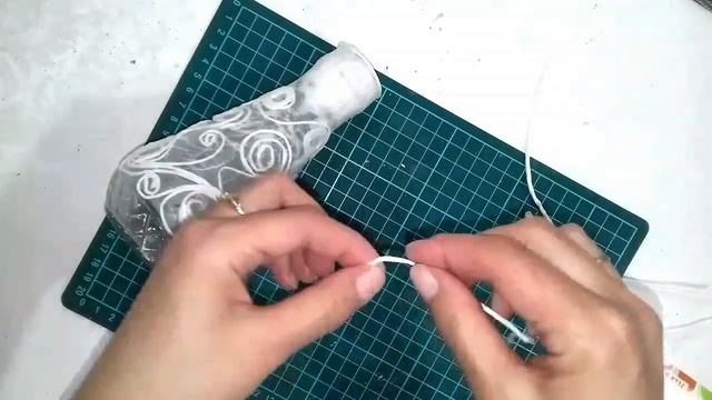 Пейп-арт своими руками. Вазочка из бутылочки. DIY. смотреть онлайн