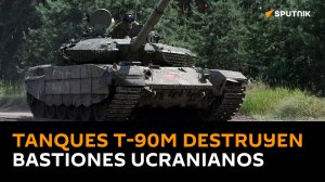 Los tanques rusos T-90M Proriv apoyan con fuego intenso a las tropas aerotransportadas