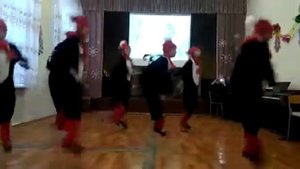 Пингвины колбасёры.)))  Выступление на танцах