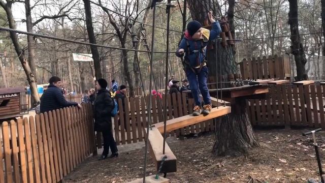 Тестируем канатную дорожку/ Парк смотреть онлайн