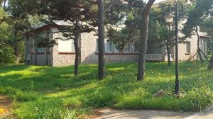 Отель "Дружба", дорога с пляжа, Байдайхэ, Китай