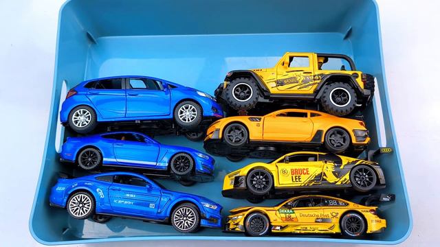 BOX FULL OF Diecast Cars - Wuling Air EV Honda Jazz Jeep Rubicon BMW M4 Chevrolet CamaroFord2