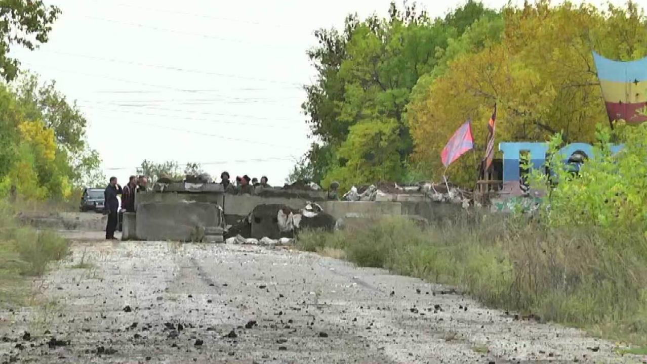 В трех районах Донбасса стороны конфликта начнут отвод сил и вооружения от линии разграничения