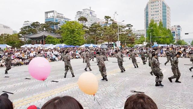 VLOG ! 5 Мая-День Детей смотреть онлайн