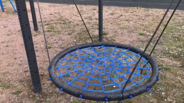 Из чего сделаны наши Качели Гнездо смотреть онлайн