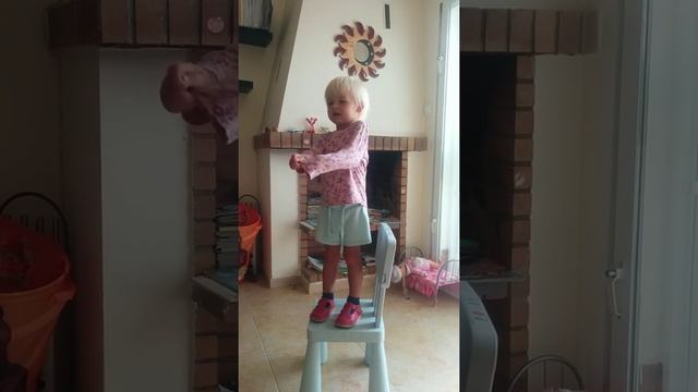 Полина - Веселые качели 2 смотреть онлайн