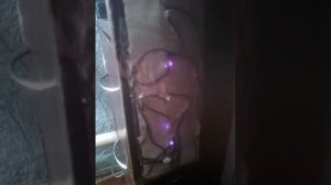 Как подключить свето музыку под басс!!!!!!!!!!