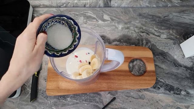 КЕФИРНО-ЯГОДНЫЙ СМУЗИ. ВКУСНО И ПОЛЕЗНО! смотреть онлайн