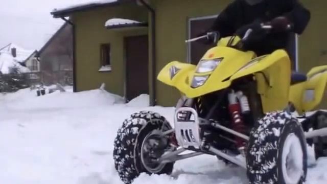 Suzuki z400   zimowa jazda kładem!!!