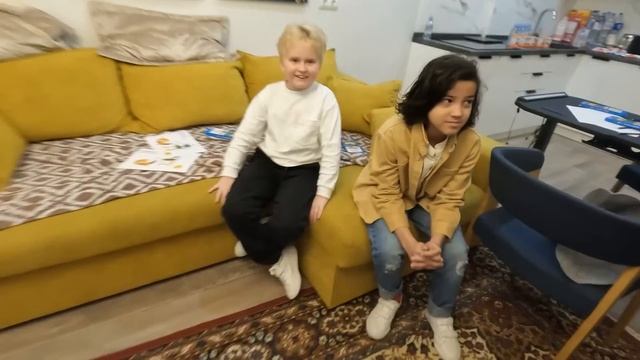 24 ЧАСА МЫ РОДИТЕЛИ - открыли детский сад в своей квартире(данон,стопбан) смотреть онлайн